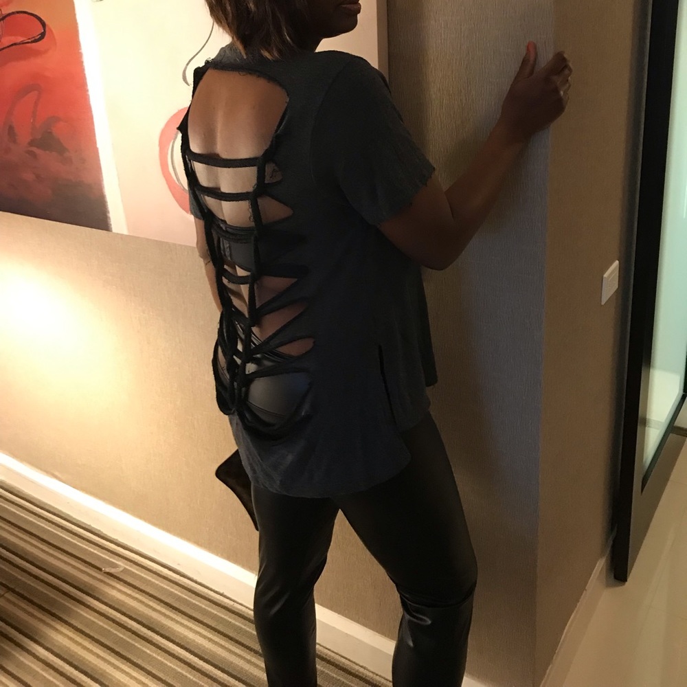Gray ripped shirt.. - Picture 3 of 3